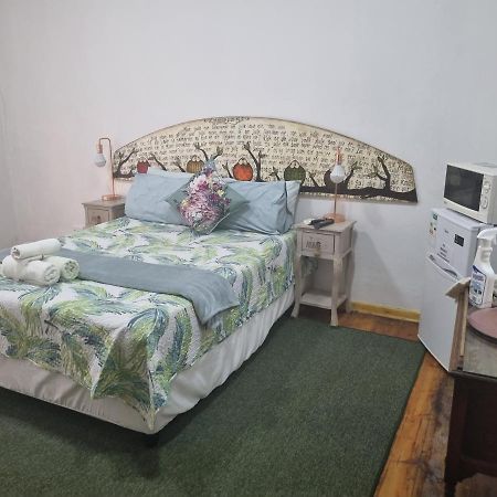 Sondela Bed & Breakfast Aliwal North Bagian luar foto