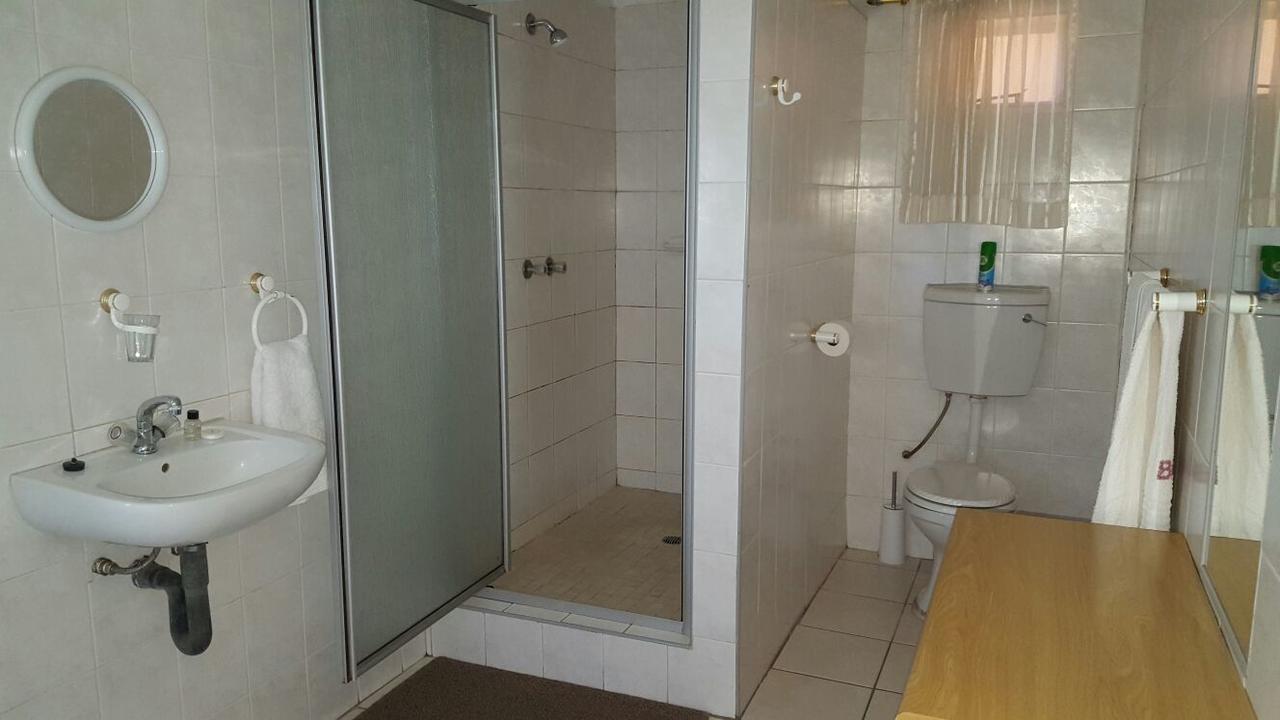 Sondela Bed & Breakfast Aliwal North Bagian luar foto