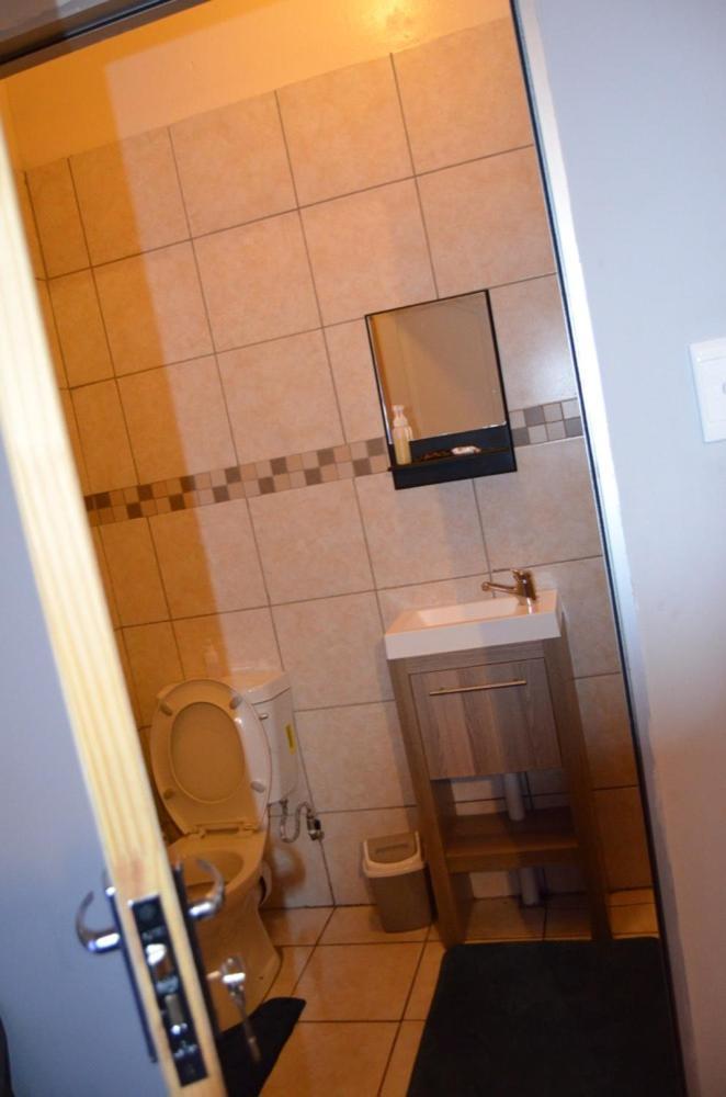 Sondela Bed & Breakfast Aliwal North Bagian luar foto